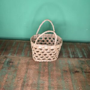 Bolsa Floreira Vazada em Fibra de Taboa - Imagem 4