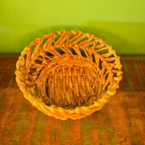 Cesta Fruteira Revestida em Ferro na Fibra de Taboa – M - Imagem 4