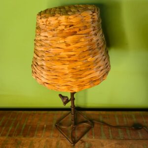 Abajur Pássaros em Ferro e Fibra de Taboa - Imagem 4