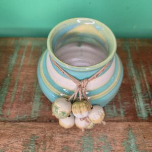 Vaso Bojudinho em Cerâmica Esmaltada com Colar - Juliana Takayama - Imagem 4