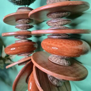 Colar Corda Verde com Coquinho e Cerâmica - Imagem 3