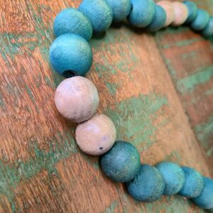 Colar Folha Verde em Madeira - Imagem 3