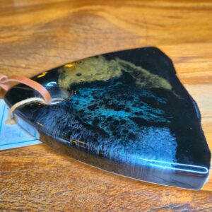 Tábua Peixe em Madeira com Resina - Preto Marmorizado - Imagem 4