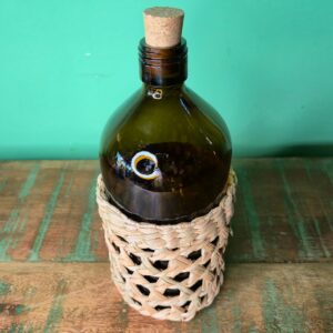 Garrafão Âmbar Envolvido em Fibra de Taboa - M - Imagem 3