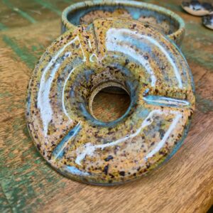 Cinzeiro M Marrom na Cerâmica Esmaltada - Juliana Takayama - Imagem 4