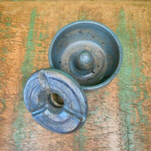 Cinzeiro P Cinza na Cerâmica Esmaltada - Juliana Takayama - Imagem 4