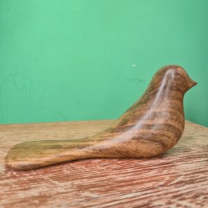 Pássaro em Madeira com Rabo Deitado - Imagem 3