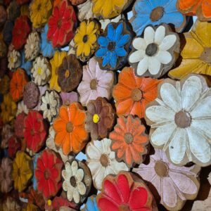 Quadro Mural de Flores Esculpidas em Madeira - Imagem 4