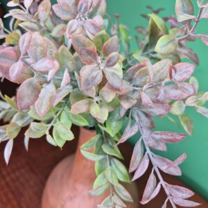 Buquezinho Folhagem - Detalhes Roxinho - Imagem 3