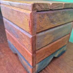 Mini Banquinho em Madeira - Colorido - Imagem 5