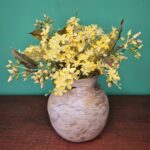 Composição Vaso com Arranjo Flor do Campo Amarelo