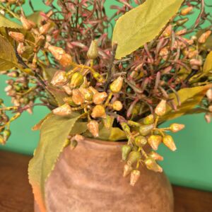 Vaso com Arranjo Alecrim e Broto de Flor - Imagem 6