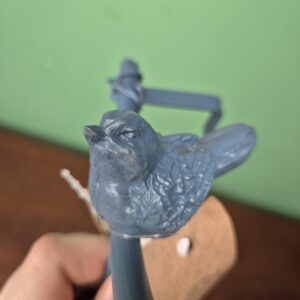 Gancheira Azul com Pássaro - Imagem 3