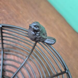 Kit Cestinha em Ferro com Pássaros - P e M - Imagem 4