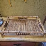 Bandeja de Bambu com Esferas Decorativas – 47 cm